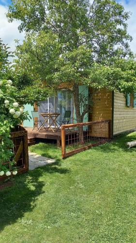 Le cabanon gîte à louer Le Massegros