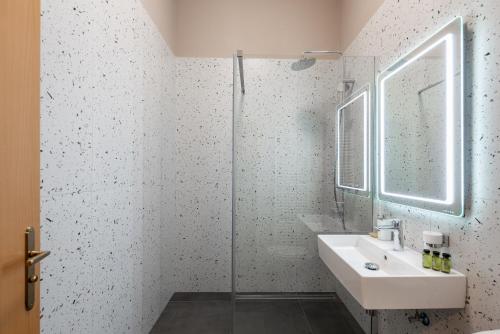 Vals Garden Studio for 3 Near Prague Castle, Prag (Foto 7)