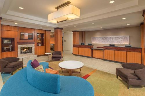 Fairfield by Marriott Cleveland - 로비