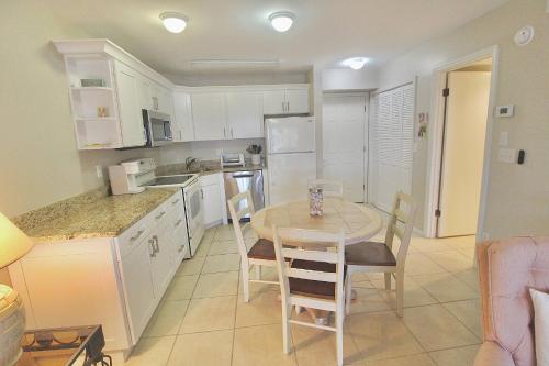 Beachside Golf Villa in Fort Pierce, USA