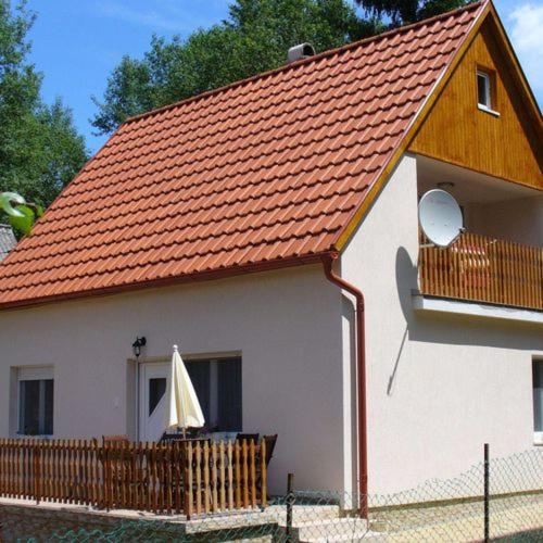 Somhegy Vendégház (Somhegy Vendeghaz) in มาทรัสเซนทิเมอร์