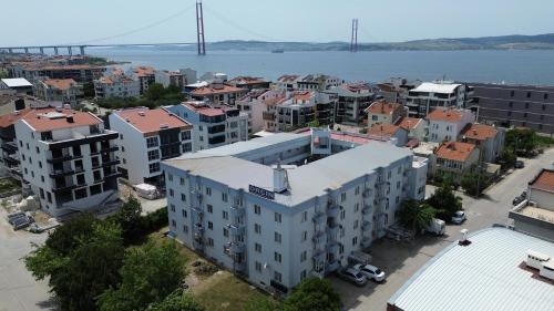 . Orçın Apartments