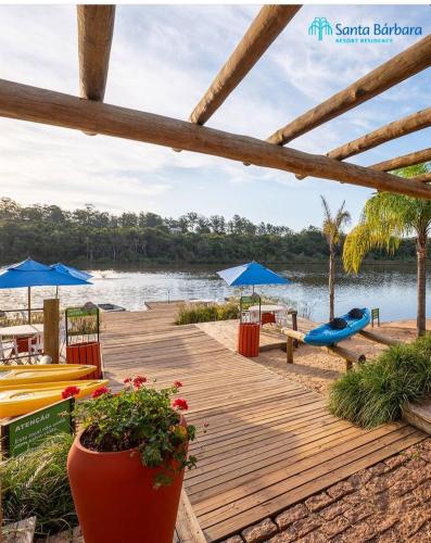 A Casa da Piscina in Aguas de Santa Barbara (Sao Paulo)