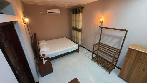 Double Room image 4