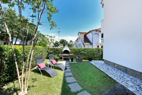 Dārzs, Apartman Irena Arvaj in Kadumi