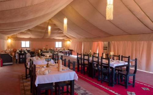 مطعم, Bedouin Desert Camp in Washington