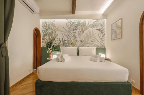 One-Bedroom Apartment image 10