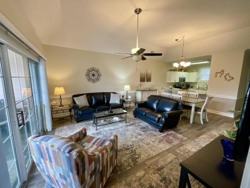 4737 Wild Iris Drive Magnolia Place Condo - image 2