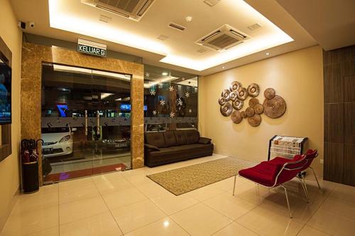 Seven Hotel - Photo 4