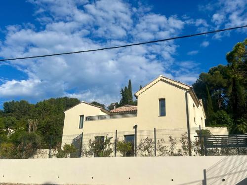 Esterno, Beautiful Luxury Villa with Pool in Antibes in Trois Moulins