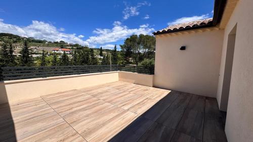 Terrazzo/balcone, Beautiful Luxury Villa with Pool in Antibes in Trois Moulins