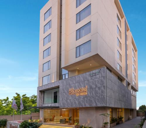Biznotel By Pride Motera, Ahmedabad