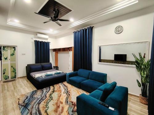 Double Room with Private Bathroom image 4