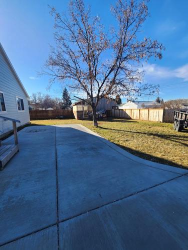 Facilities, The Cameron House in Belgrade (MT)