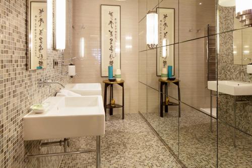 Dear Oldie Apartment by FeelFree Rentals - image 2
