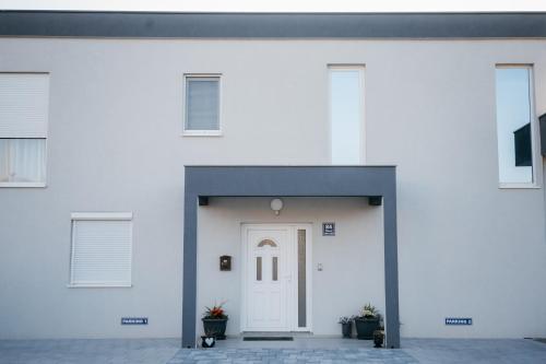 Two-Bedroom Apartment with Balcony image 2