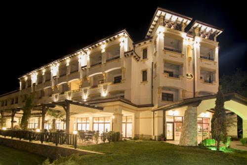 Hotel Paradise - image 11