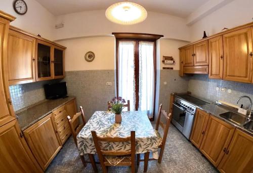 Aurelio Apartment, Vatican Metro A, Rzym (zdjęcie 9)