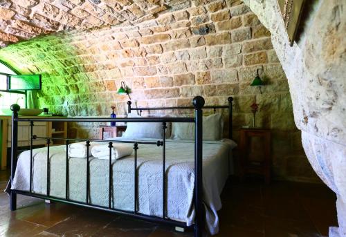 Stone Cellars, Douma (photo 10)