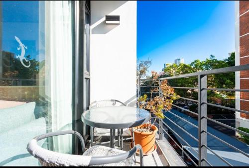 Beautiful & Cozy Apartment-Inverter available, Città del Capo (foto 2)