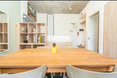 Beautiful & Cozy Apartment-Inverter available, Città del Capo (foto 9)