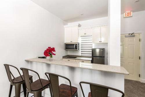 Cocina, Ocean Breeze Resort in Whitby