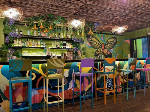 Bar/Lounge, Catba Pod Hostel in Ilha de Cat Ba