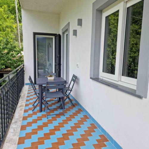 Зовнішній вигляд готелю, CASA VACANZE - Anna Holiday Home in Трамонті