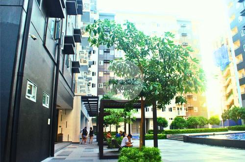 iWandr Suites at SMDC Charm Residences