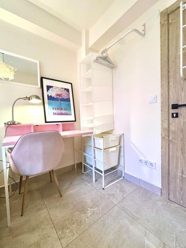A Tiny Bright Space - Shared home with 3 cats, Malaga (zdjęcie 8)