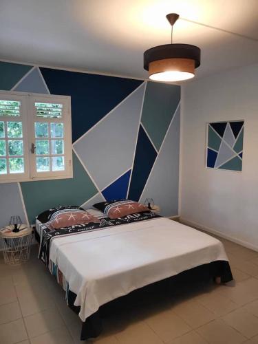 Petit cocon au cœur des ABYMES in Les Abymes