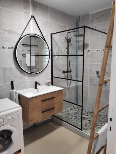 Petit cocon au cœur des ABYMES in Les Abymes