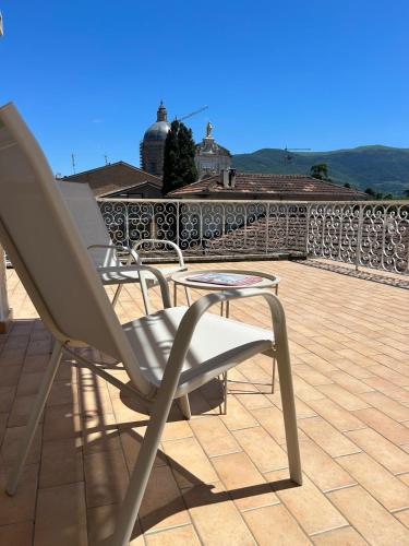 아시시 La Terrazza degli Angeli Guest House 4성급 싱글룸 수영장