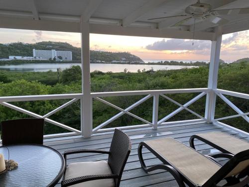Loft Apartment Ocean View in Five Islands