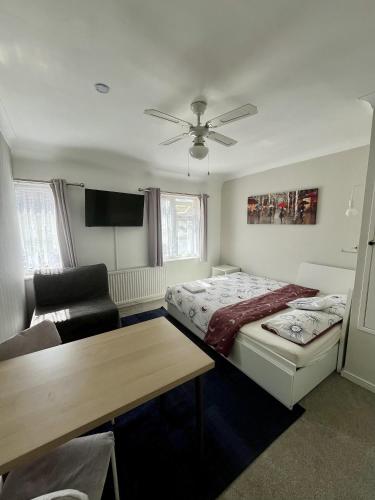 Home accommodation Room Type - Basic Triple Room with Shared Bathroom