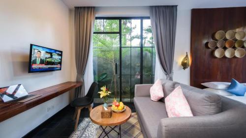 Double or Twin Room image 8