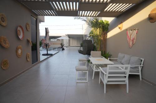 บริการและสิ่งอำนวยความสะดวก, H2O Villa in อัลรามา