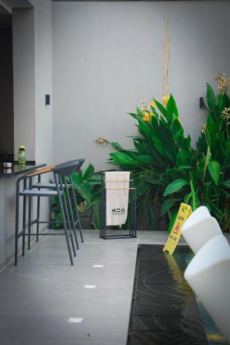ผับ/เลาจน์, H2O Villa in อัลรามา