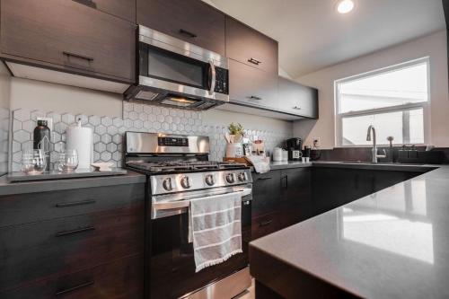 New and Modern Casita VIP in San Dimas (CA)