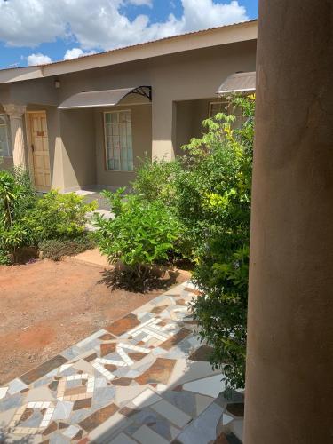 Rosewood Safari Cottages  in Lesoma