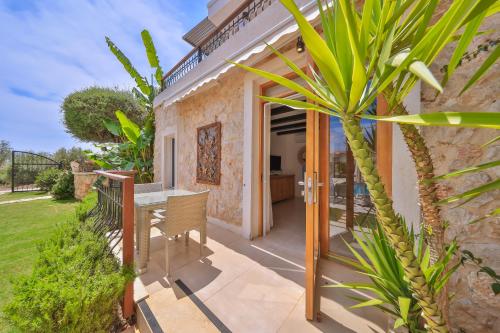 Molino Hotel - image 3