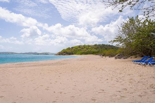 Sunsets & Views in Five Islands