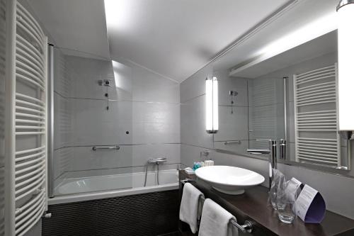 Boutique Hotel Adoral - image 5