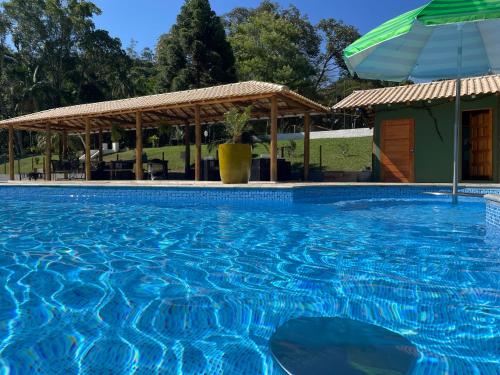 Sitio Renovo Juquitiba Hospedagens