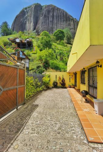 Hermosa casa de campo en GUATAPÉ