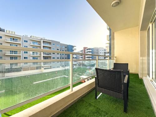 Modern Oasis - Elegant Cave - Family Heaven - Designer's Paradise - 10 min away from Abu Dhabi Airpo in สนามบินนานาชาติอาบูดาบี