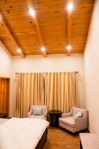 Superior Chalet image 8