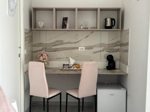Home Elisabet 4