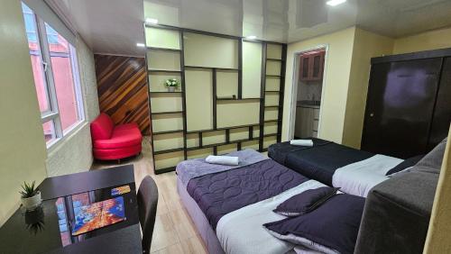 2 double beds, 2 twin beds, 1 sofa bed