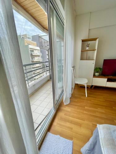 One-Bedroom Apartment image 2